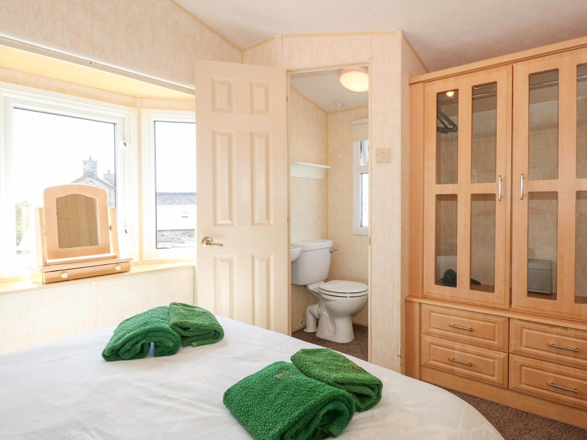 Ty Newydd Caravan Pwllheli Exterior photo